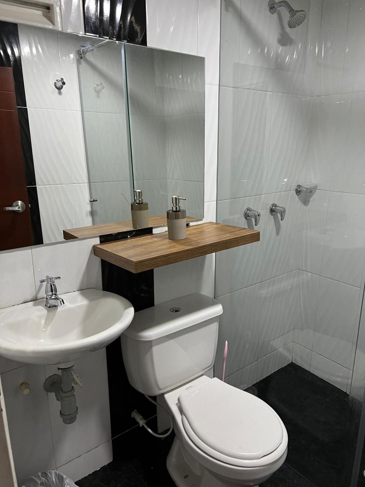 Habitacion Cerca Aeropuerto El Dorado Bogotá Zewnętrze zdjęcie